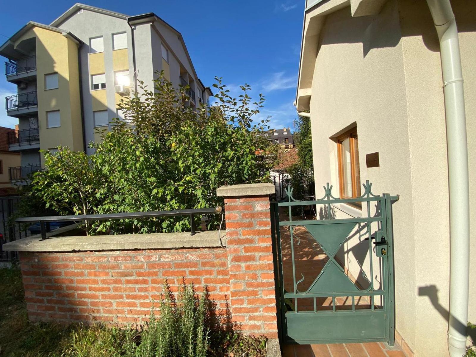 Kompleks Apartmana Superstar23A Soko Banja Esterno foto